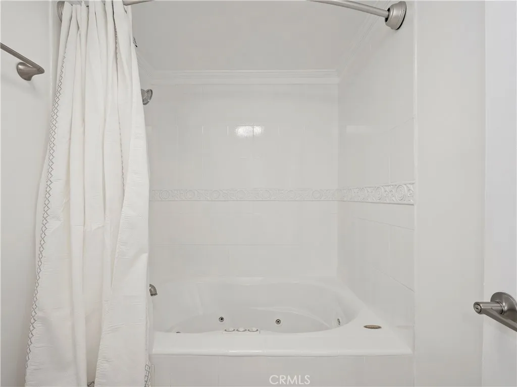 Additional image 22 of 18411 Hatteras Street Unit 138, Tarzana, CA 91356