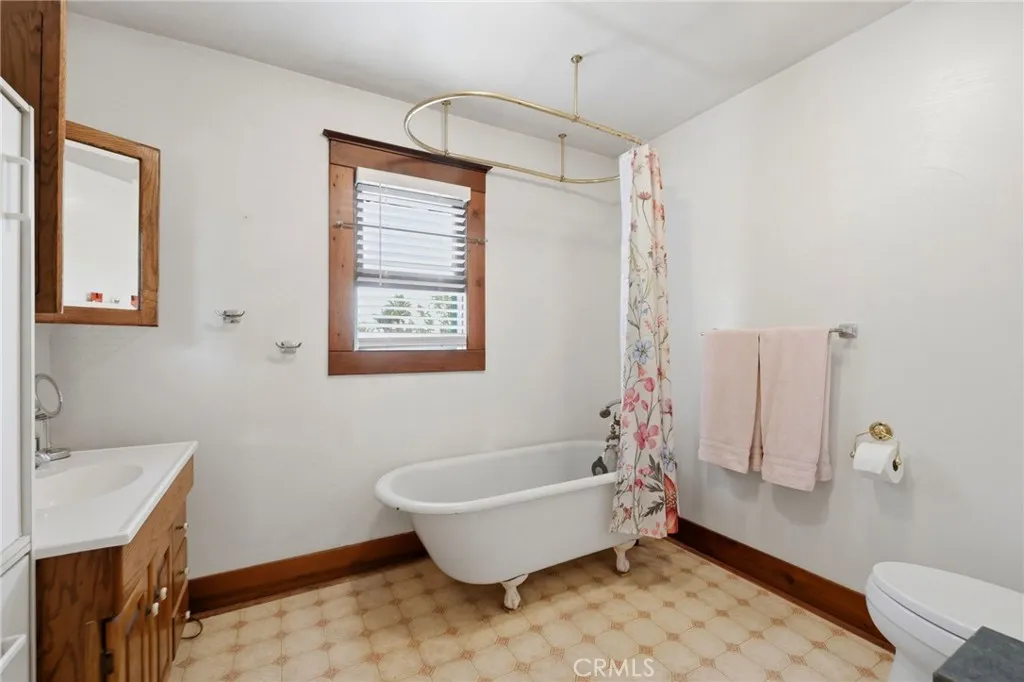 Additional image 104 of 4456 12th St, Riverside, CA 92501
