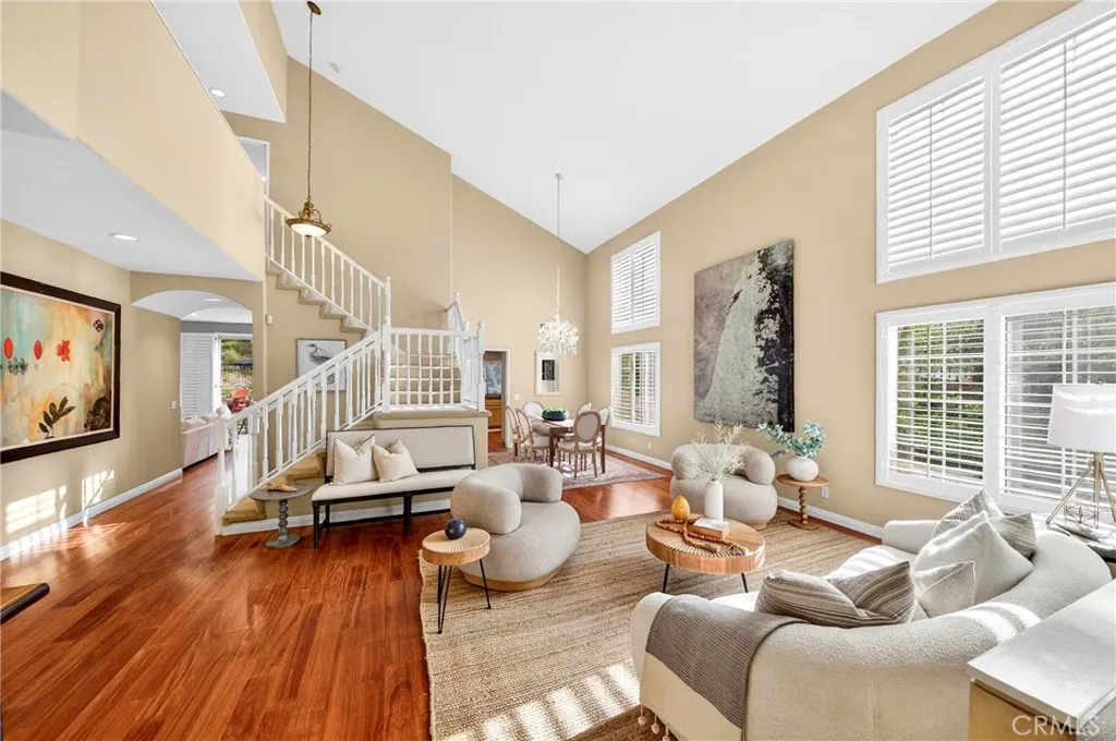 Additional image 3 of 19901 Mid Pines Ln, Porter Ranch, CA 91326