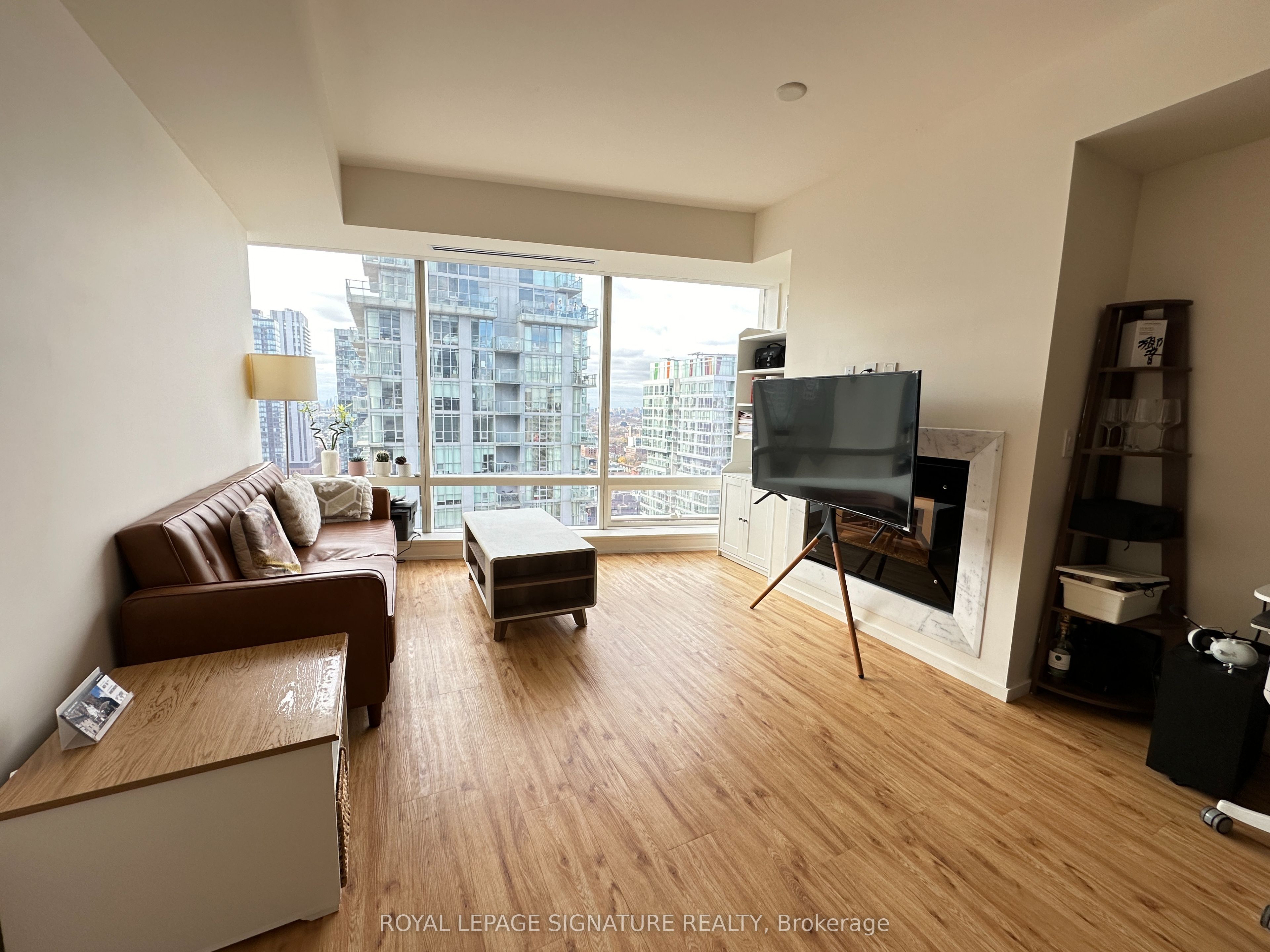 Additional image 4 of 3104-180 University Avenue, Toronto, ON, M5H 0A2