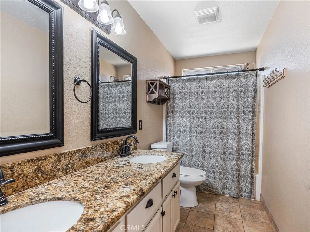 Additional image 54 of 12190 Mission St, Oak Hills, CA 92344