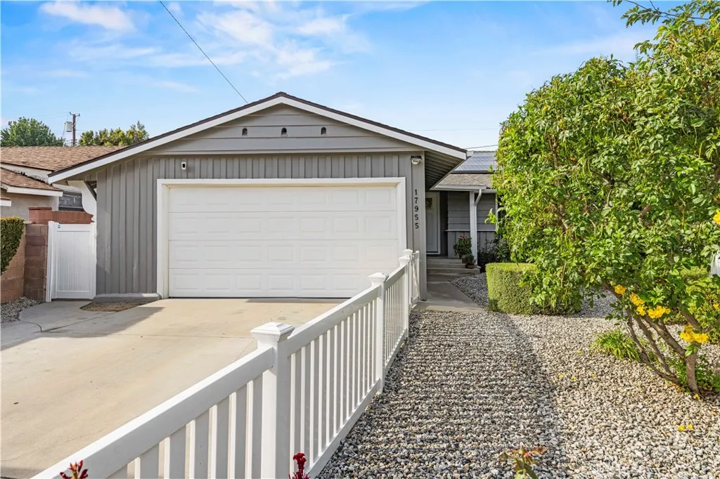 Additional image 98 of 17955 Archwood, Reseda, CA 91335