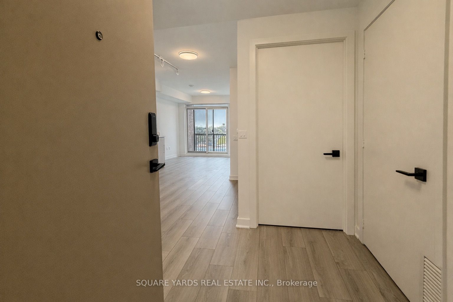 Additional image 3 of 620-1185 Dupont Street, Toronto, ON, M6H 0G5