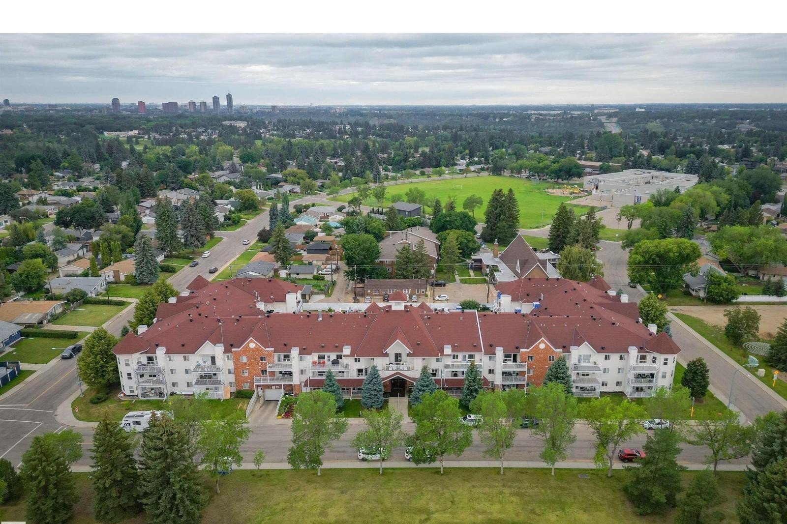 Additional image 8 of 304-6220 Fulton Road NW, Edmonton, AB, T6A3T4