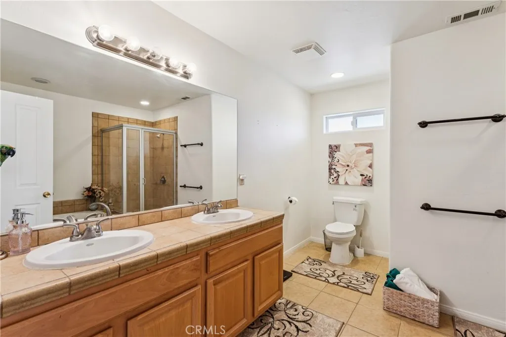 Additional image 24 of 879 Spruce Lane, Sugarloaf, CA 92386