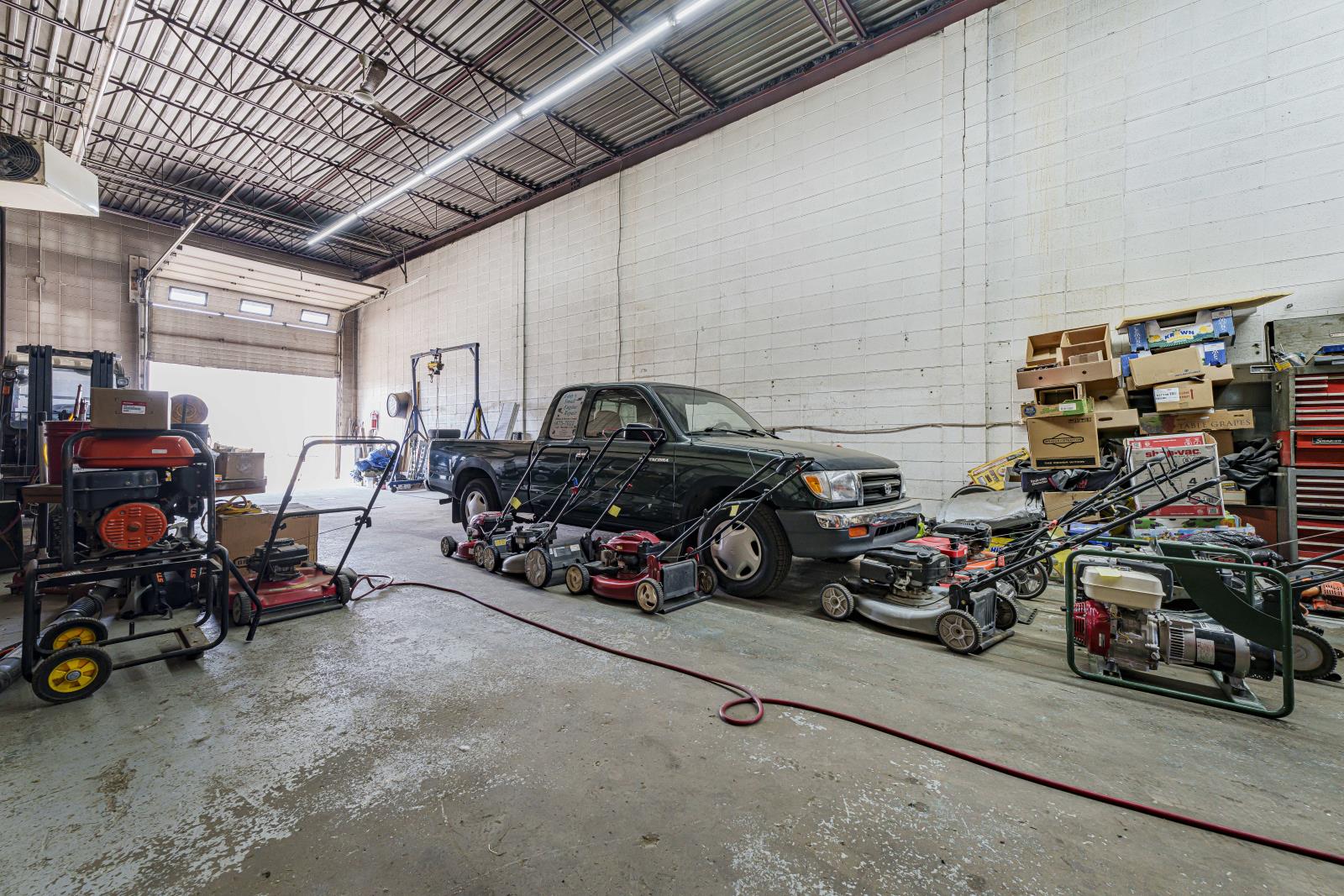 Additional image 2 of 14330,-14235 140 Street NW, Edmonton, AB, T6V1J8