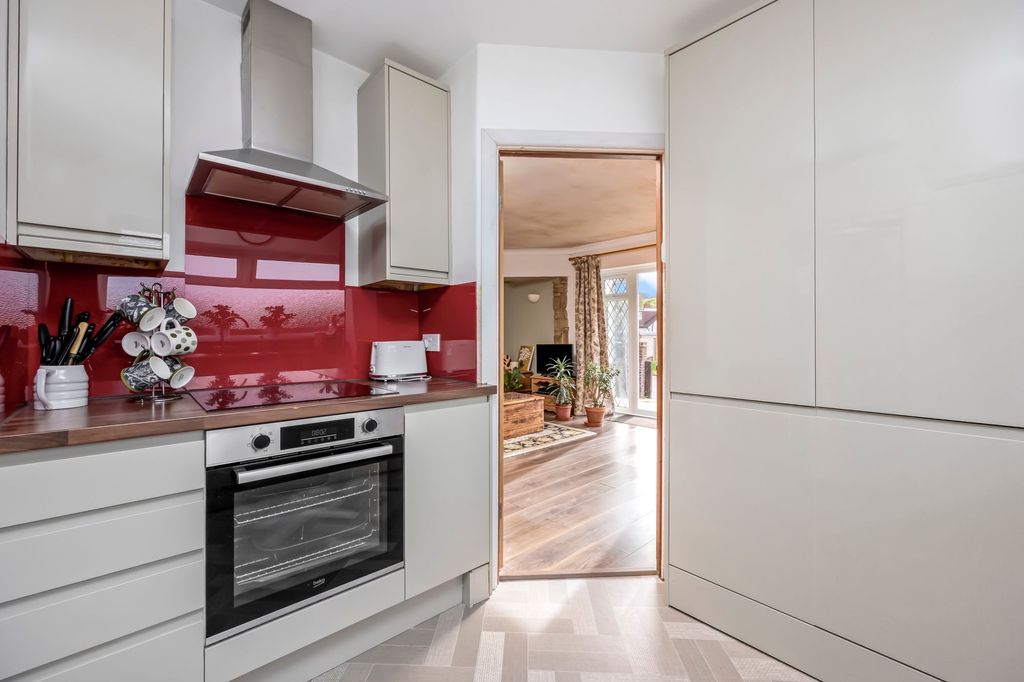 Additional image 8 of 3 bed detached bungalow for saleEastwick Close, Brighton BN1