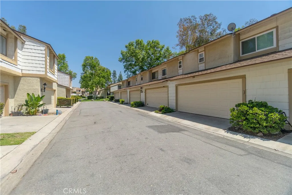 Additional image 6 of 1031 S Palmetto Ave Unit J9, Ontario, CA 91762