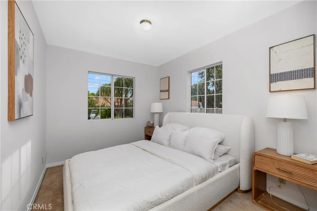 Additional image 102 of 531 W Walnut Ave, Monrovia, CA 91016