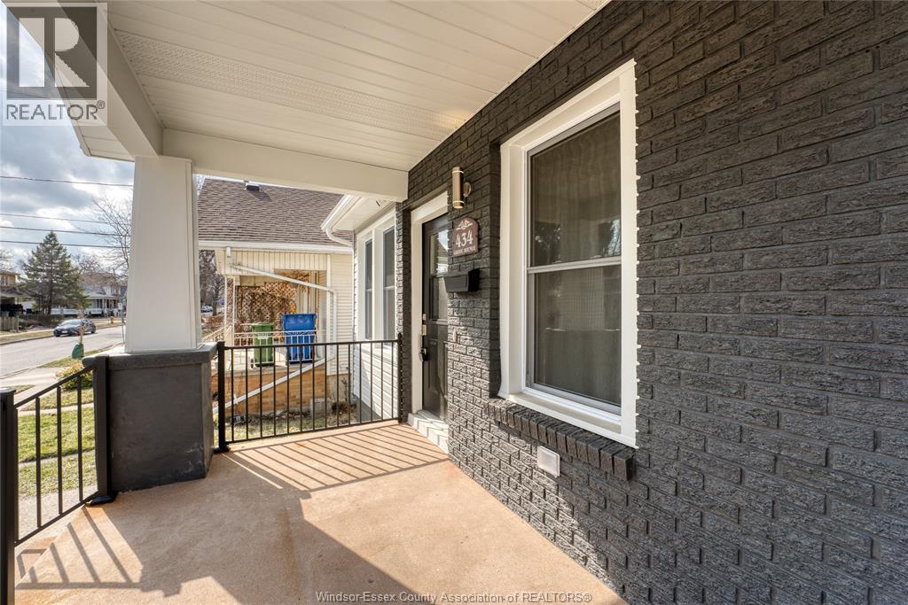 Additional image 3 of 434 Grove Avenue, Windsor, ON, N9A6G2
