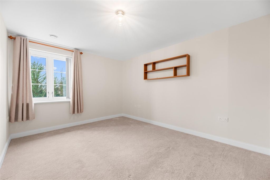 Additional image 19 of 2 bed flat for saleGower Road, Sketty, Swansea SA2