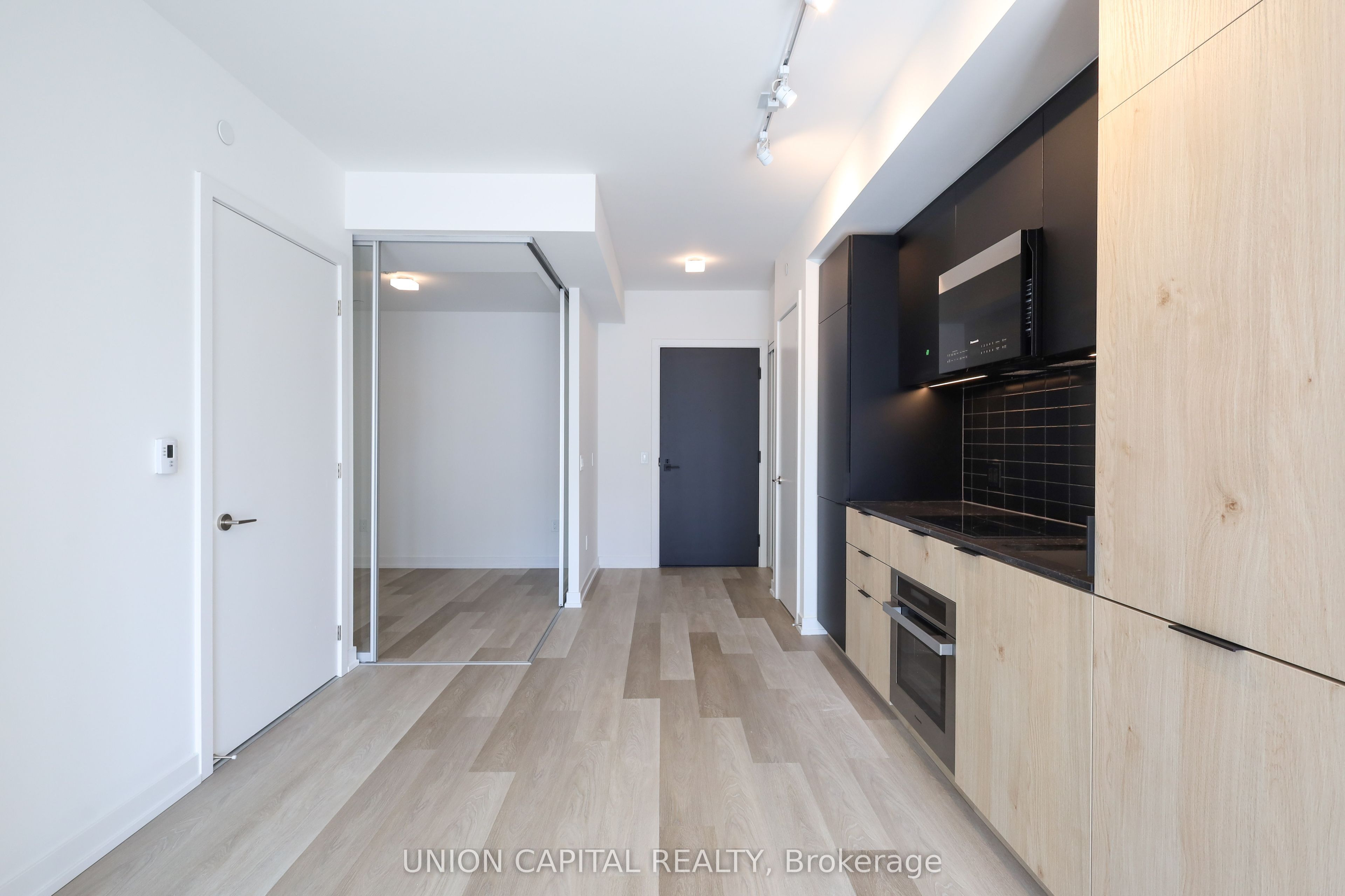 Additional image 3 of 520-28 Eastern Avenue, Toronto, ON, M5A 0Y2