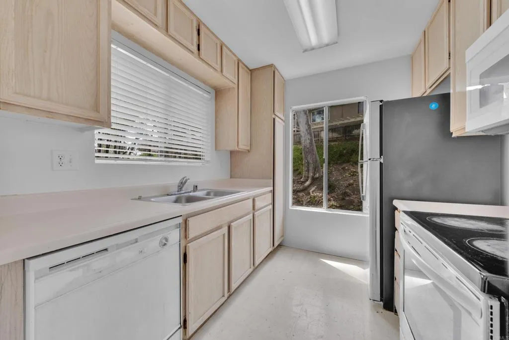 Additional image 64 of 230 Diamond Way Unit 247, Vista, CA 92083