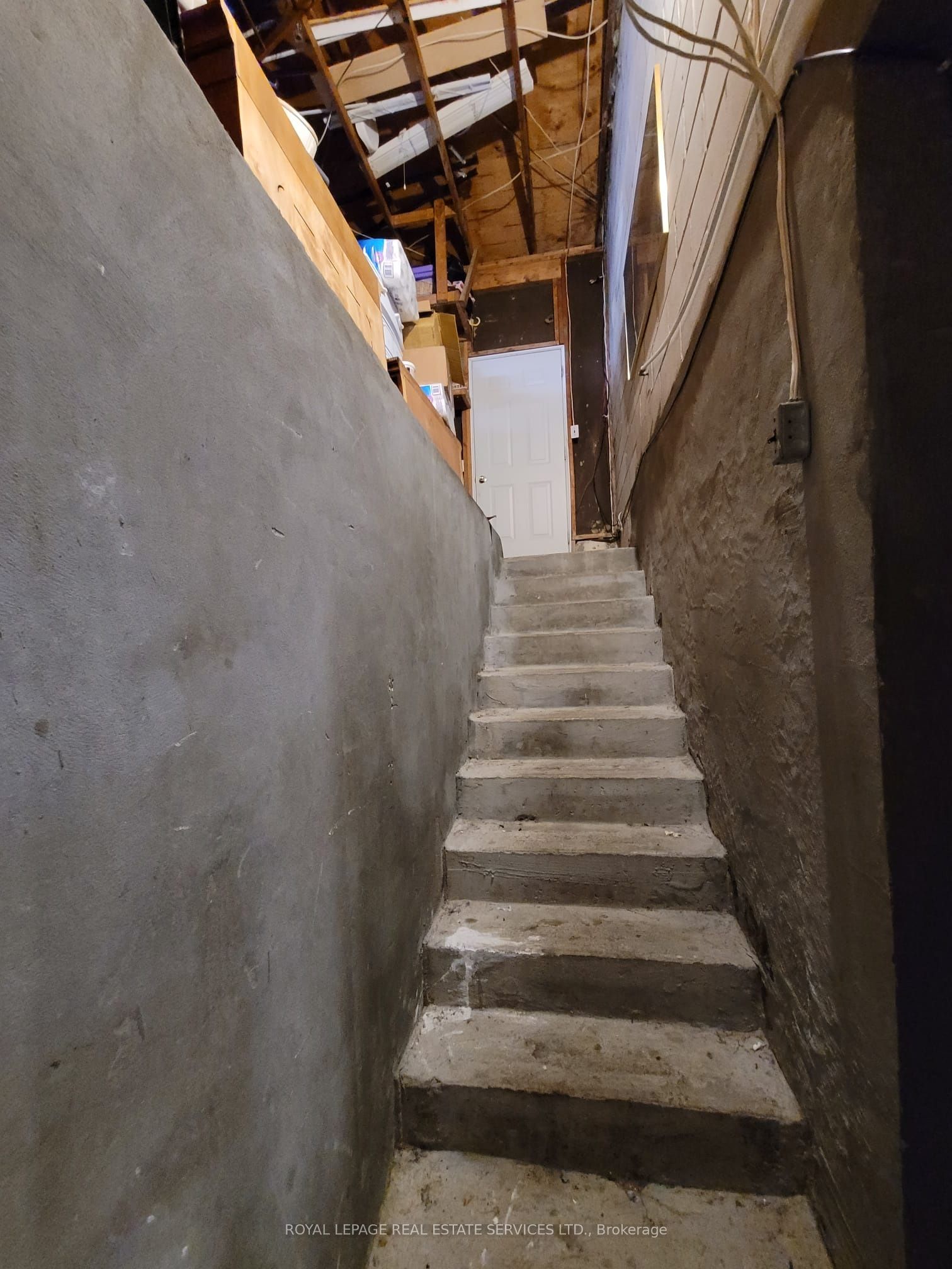 Additional image 3 of Bsmt-323 Winfield Terrace, Mississauga, ON, L5R 1N6