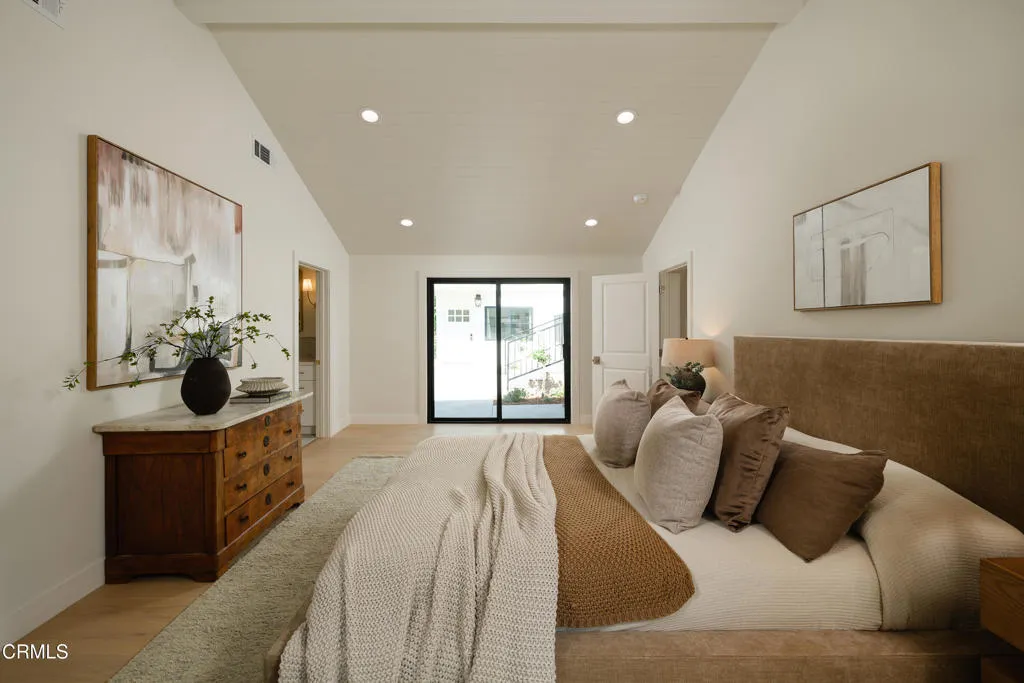 Additional image 83 of 604 De Nova Street, La Canada Flintridge, CA 91011