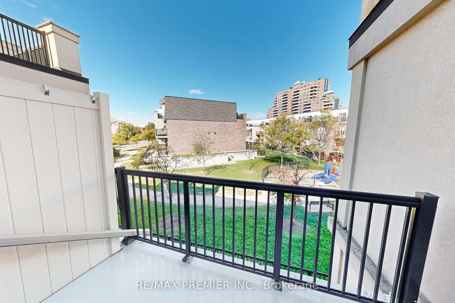 Additional image 6 of 2046-3033 Finch Avenue, Toronto, ON, M9M 0A3