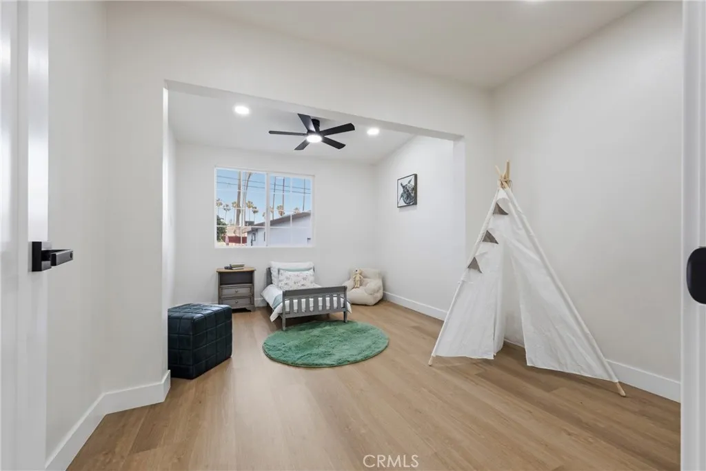 Additional image 44 of 5612 S Rimpau Blvd, Los Angeles, CA 90043