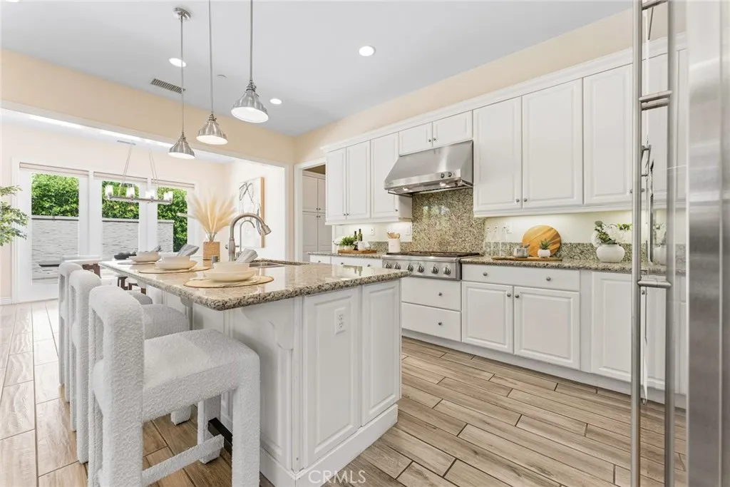 Additional image 27 of 51 Stanza, Irvine, CA 92620
