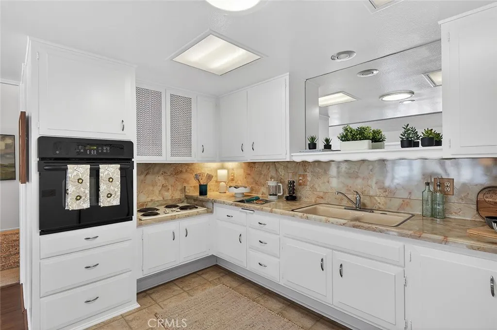 Additional image 32 of 13581 Medinac Lane M5 71d, Seal Beach, CA 90740