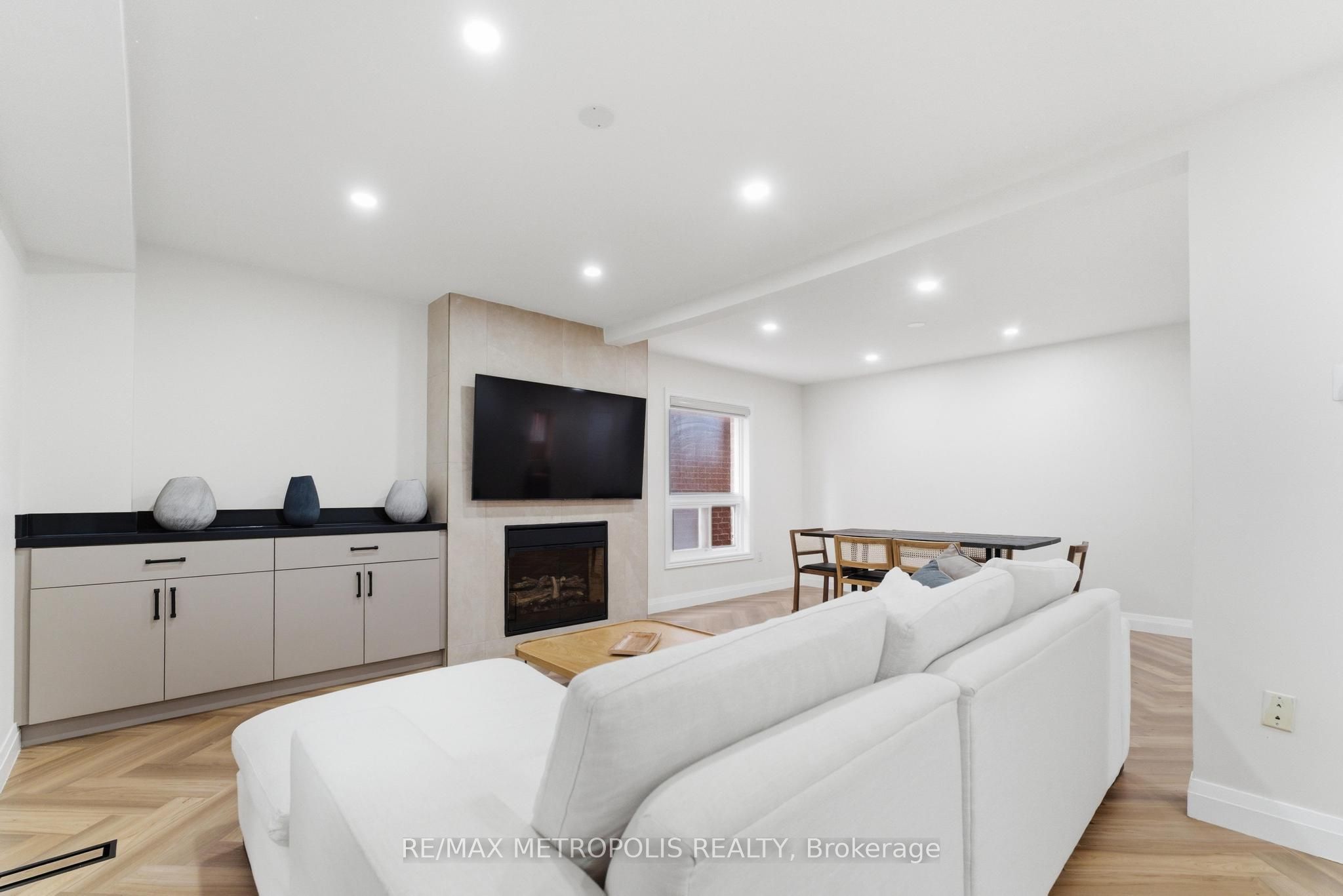 9 Tan Lane, Brampton, ON, L6P 0Z9 photo 5