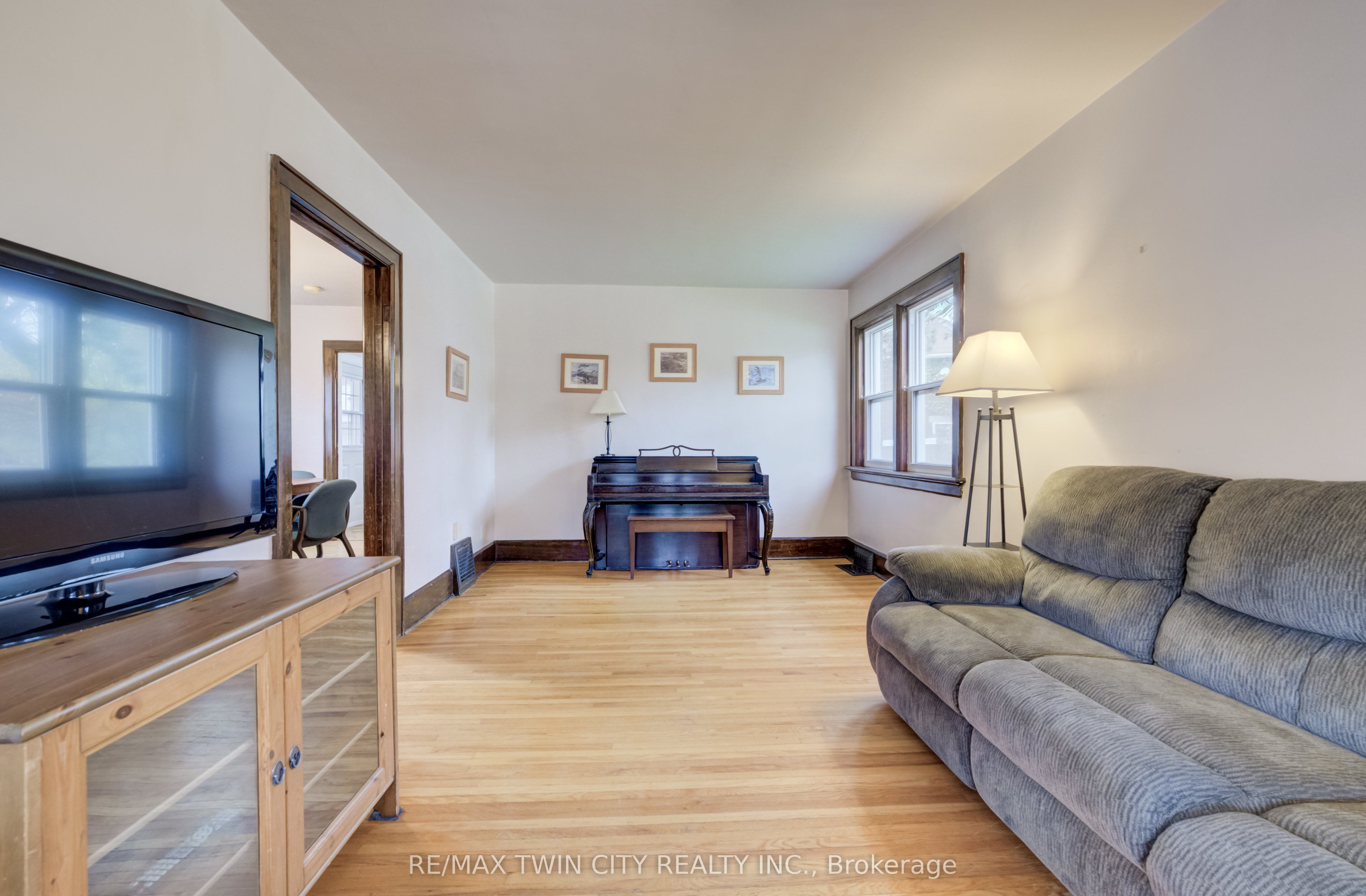 Additional image 6 of 94 Stirling Avenue N, Kitchener, ON, N2H 3G7