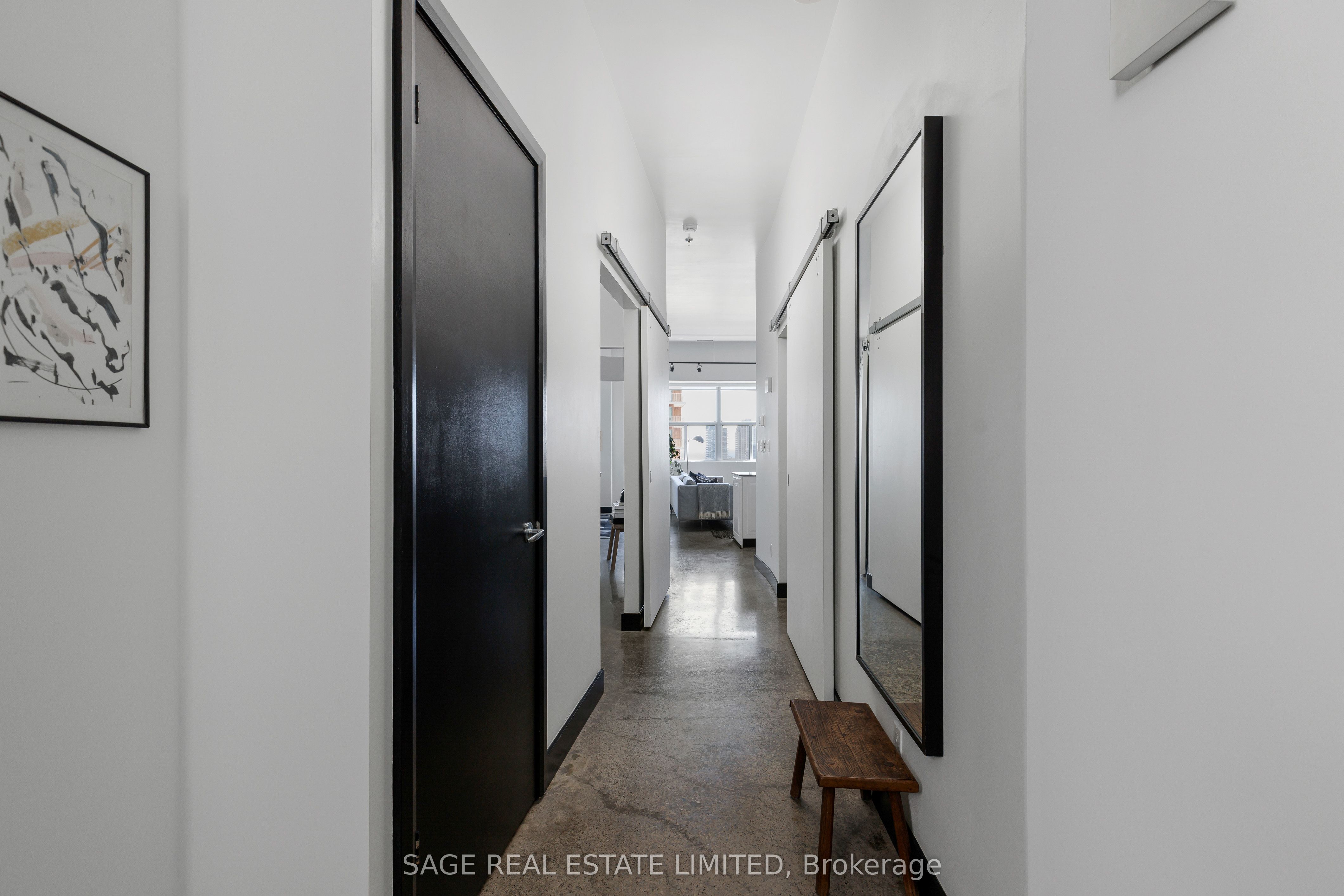 Additional image 2 of 1112-700 King Street W, Toronto, ON, M5V 2Y6