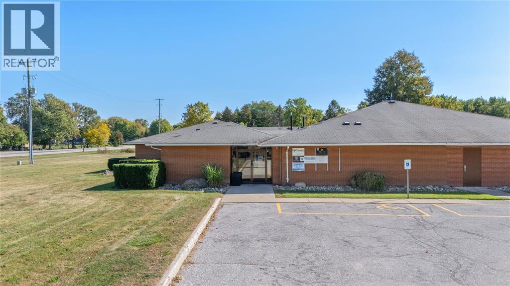 Additional image 2 of 23-2109 London Line, Sarnia, ON, N7T7H2