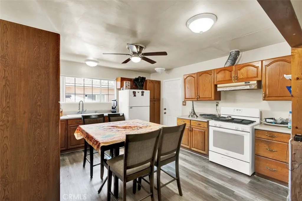 Additional image 13 of 828 Virginia Avenue, Ontario, CA 91764
