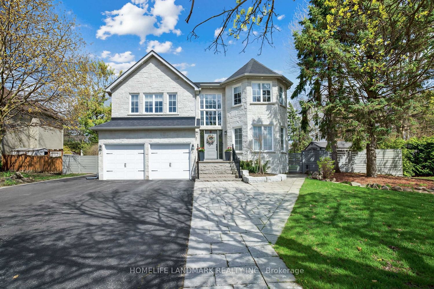 1098 Secretariate Road, Newmarket, ON, L3X 1M3