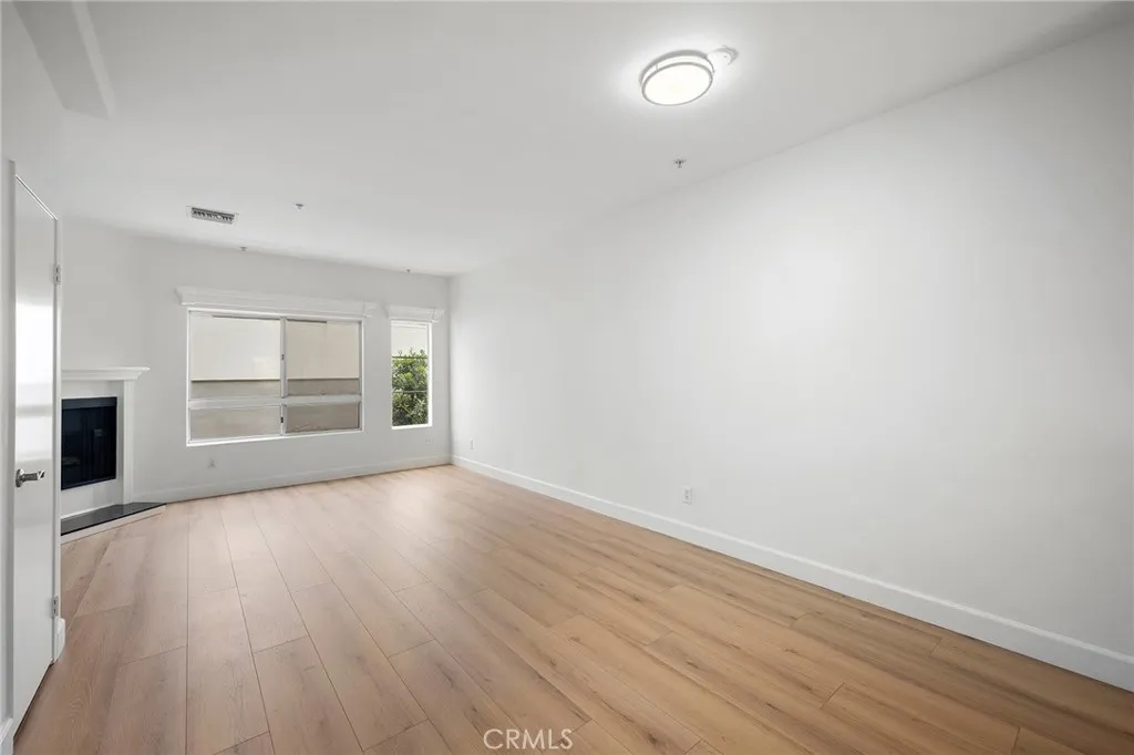 Additional image 44 of 11038 Camarillo Street Unit 13, North Hollywood, CA 91602
