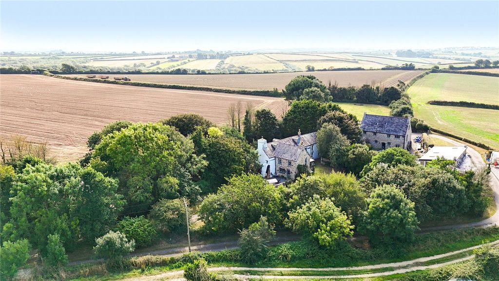 5 bed country house for saleColan, Newquay, Cornwall TR8
