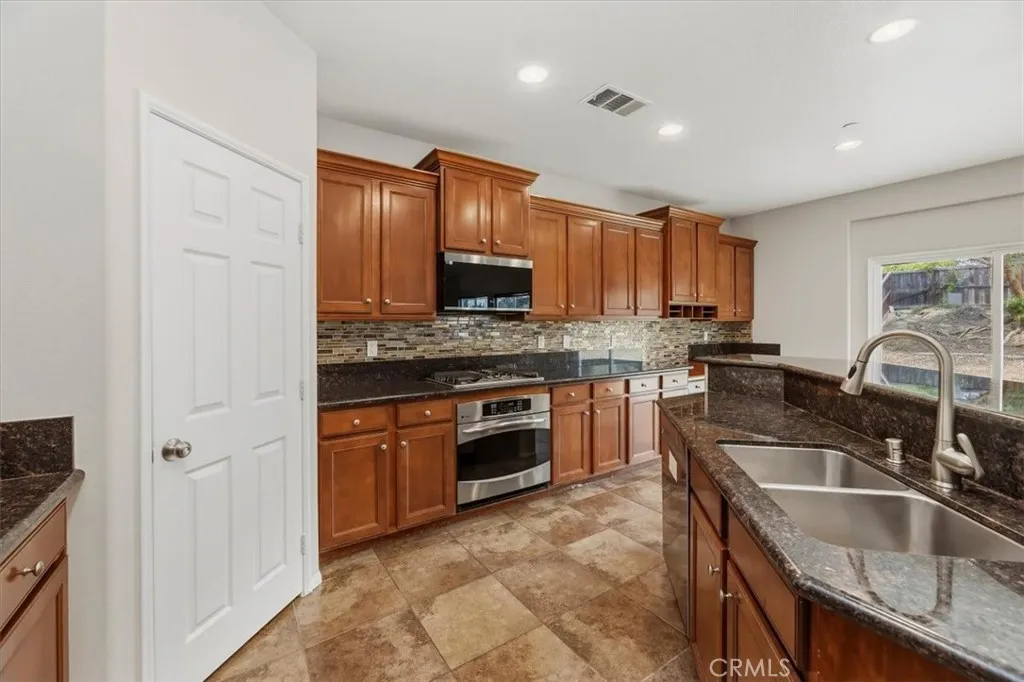 Additional image 17 of 28564 Hellebore St, Murrieta, CA 92563