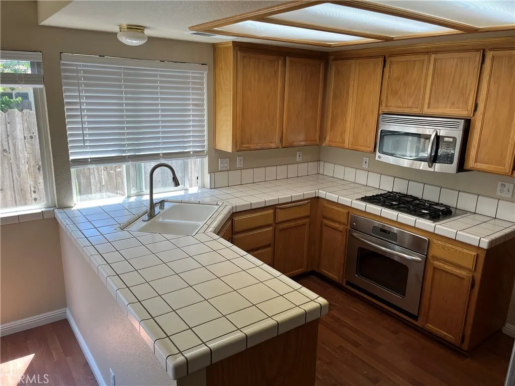 1485 Heritage Oak Dr, Chico, CA 95928
