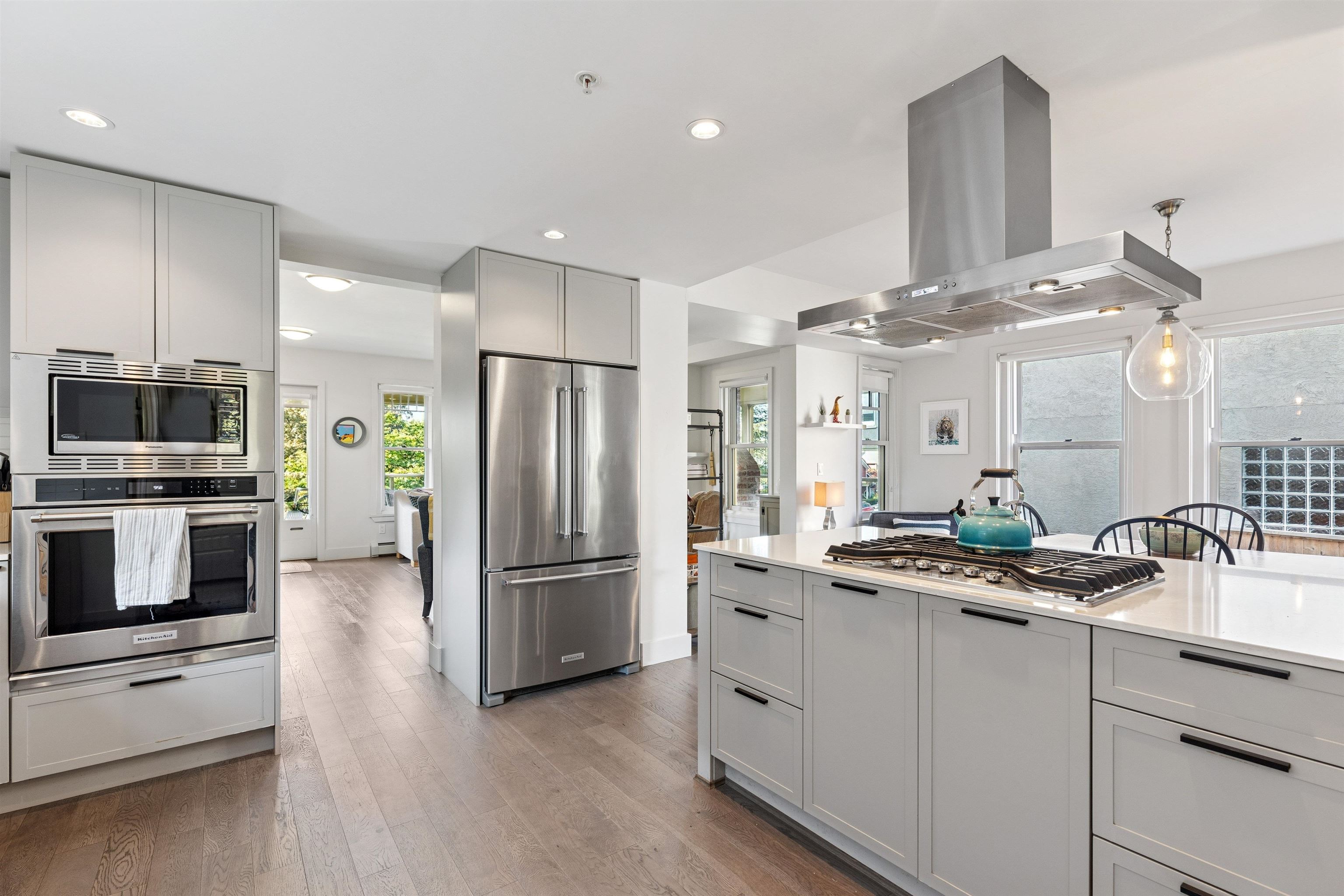 Additional image 6 of 1-244 5th Street E, North Vancouver, BC, V7L 1L7