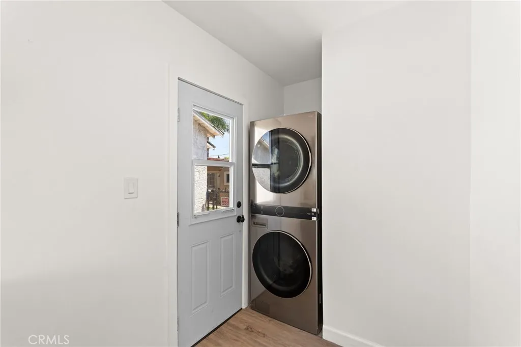 Additional image 16 of 6014 Alviso Ave, Los Angeles, CA 90043