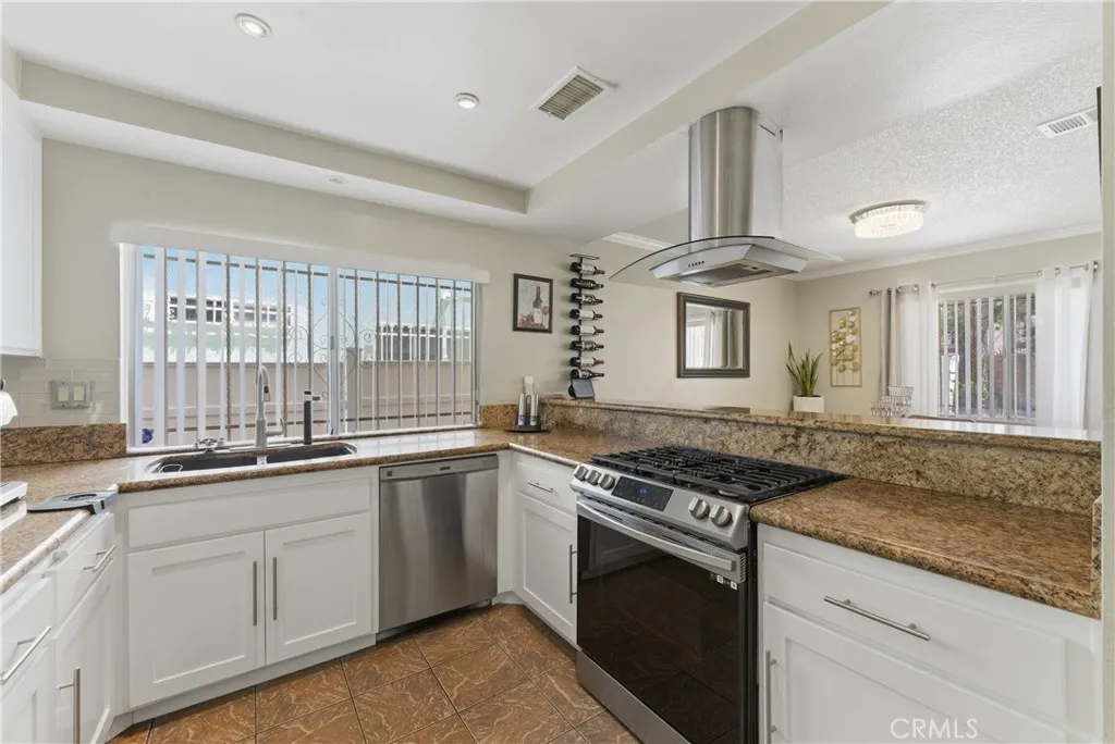 Additional image 93 of 700 W Almond Street, Compton, CA 90220