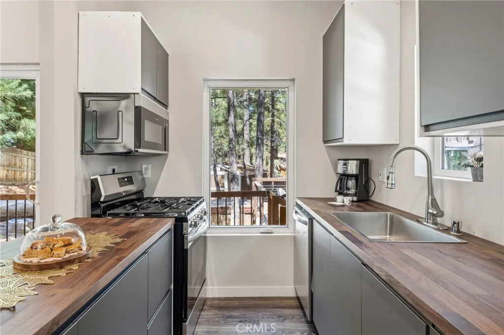 Additional image 32 of 426 Crystal Court, Big Bear Lake, CA 92315