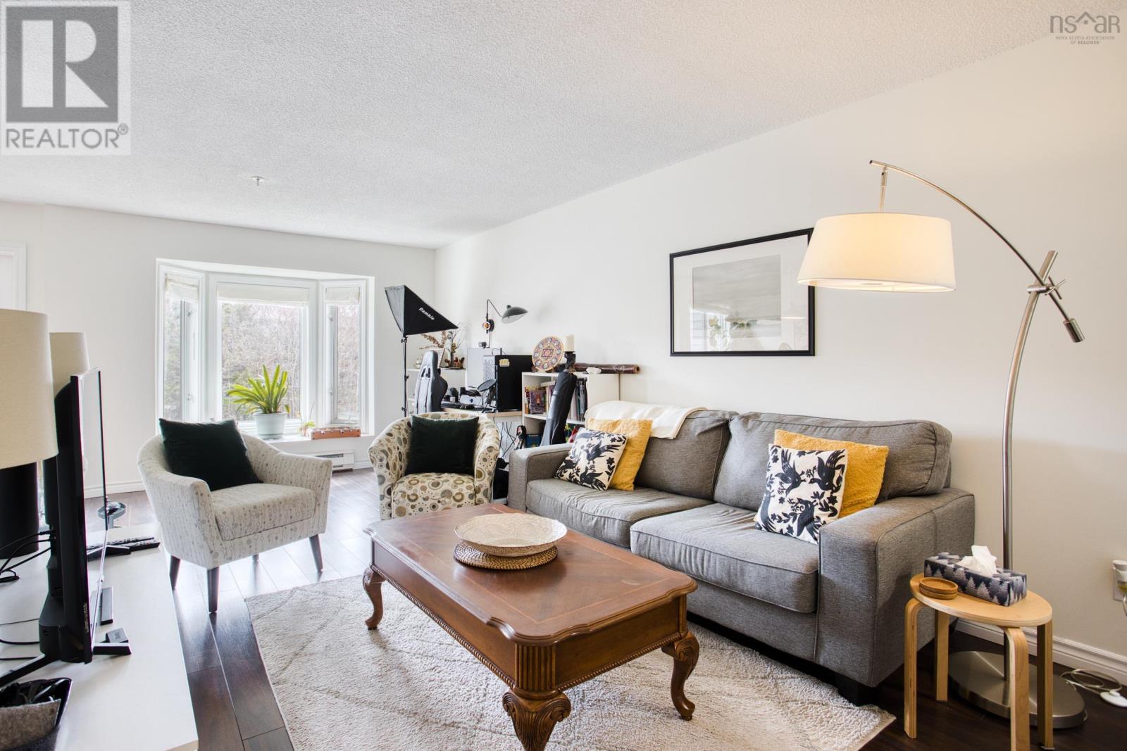 Additional image 2 of 310-15 Knightsridge Drive, Halifax, NS, B3M3S9