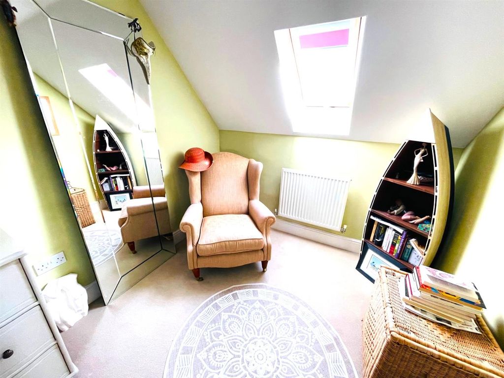 Additional image 9 of 4 bed town house for saleY Ffowndri, Llanelli SA15