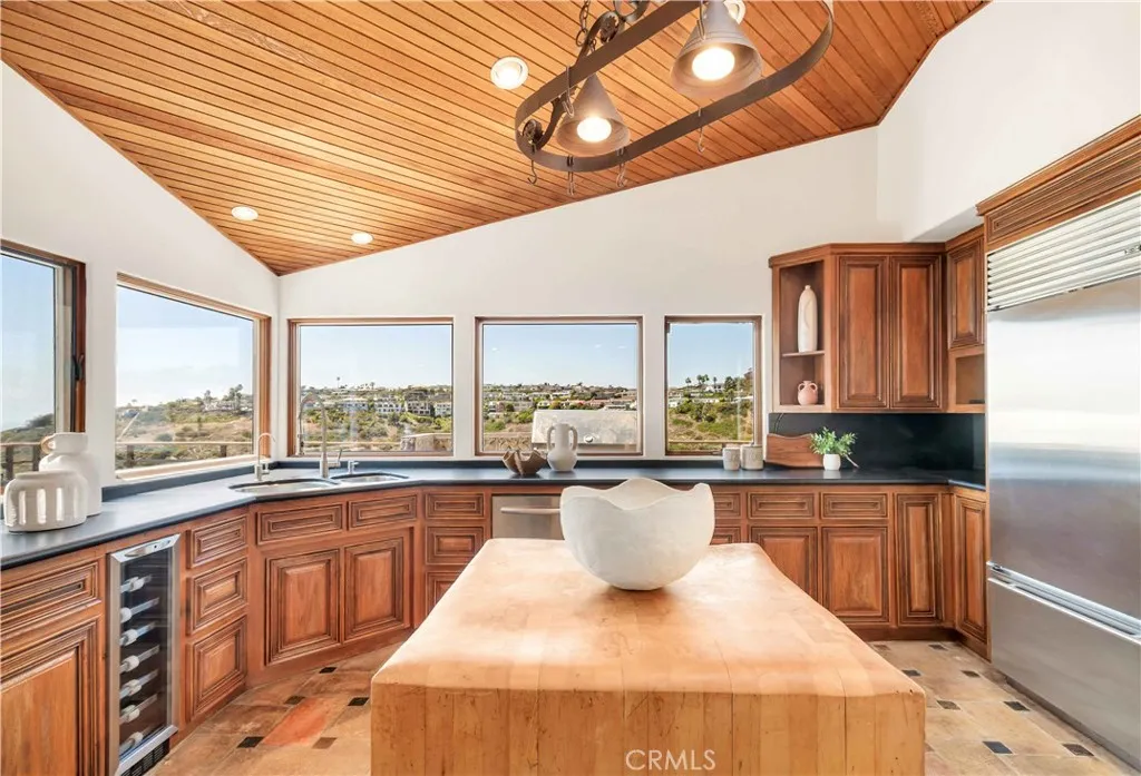 Additional image 58 of 1992 San Remo Dr, Laguna Beach, CA 92651