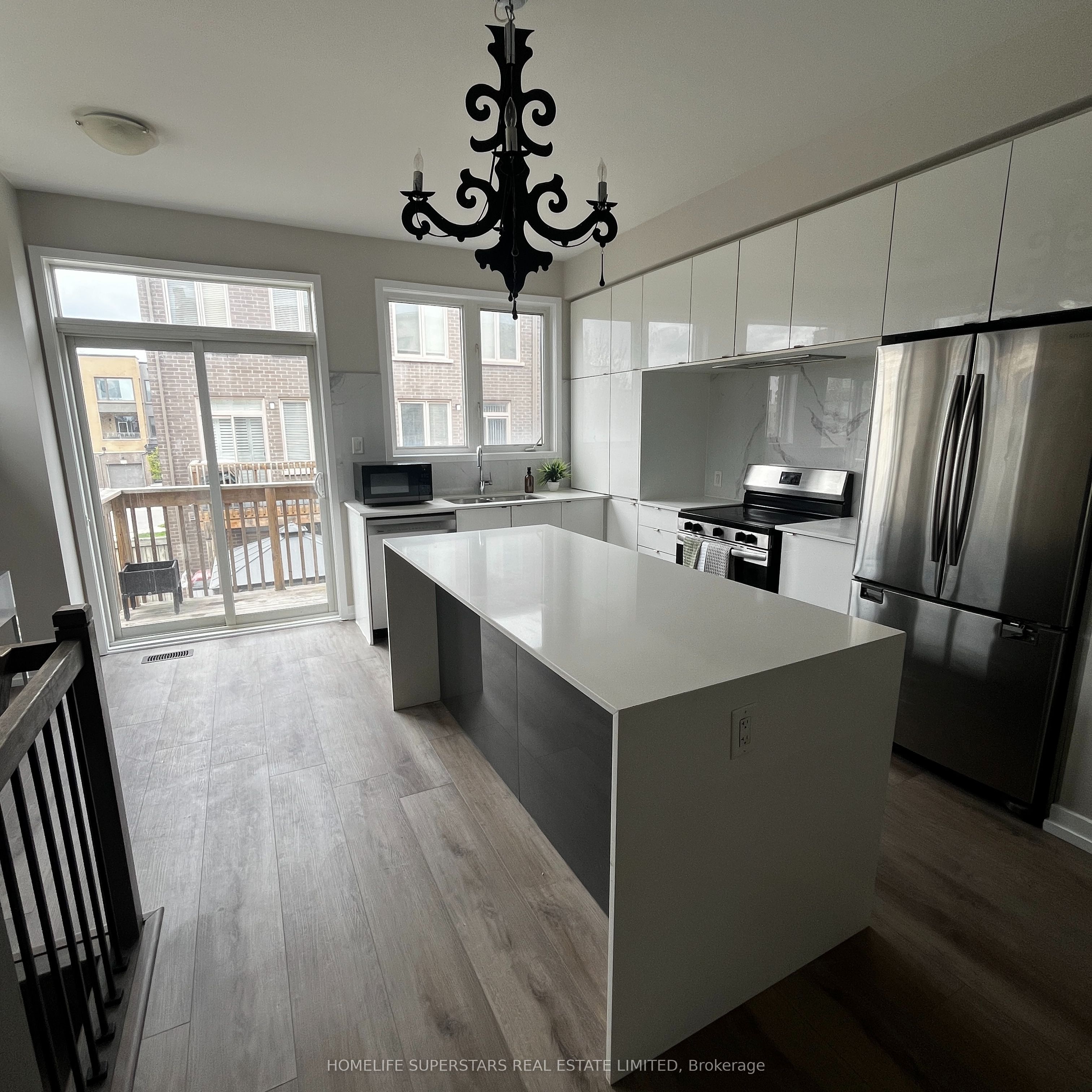 Additional image 6 of 169 Sabina Drive, Oakville, ON, L6H 0L4