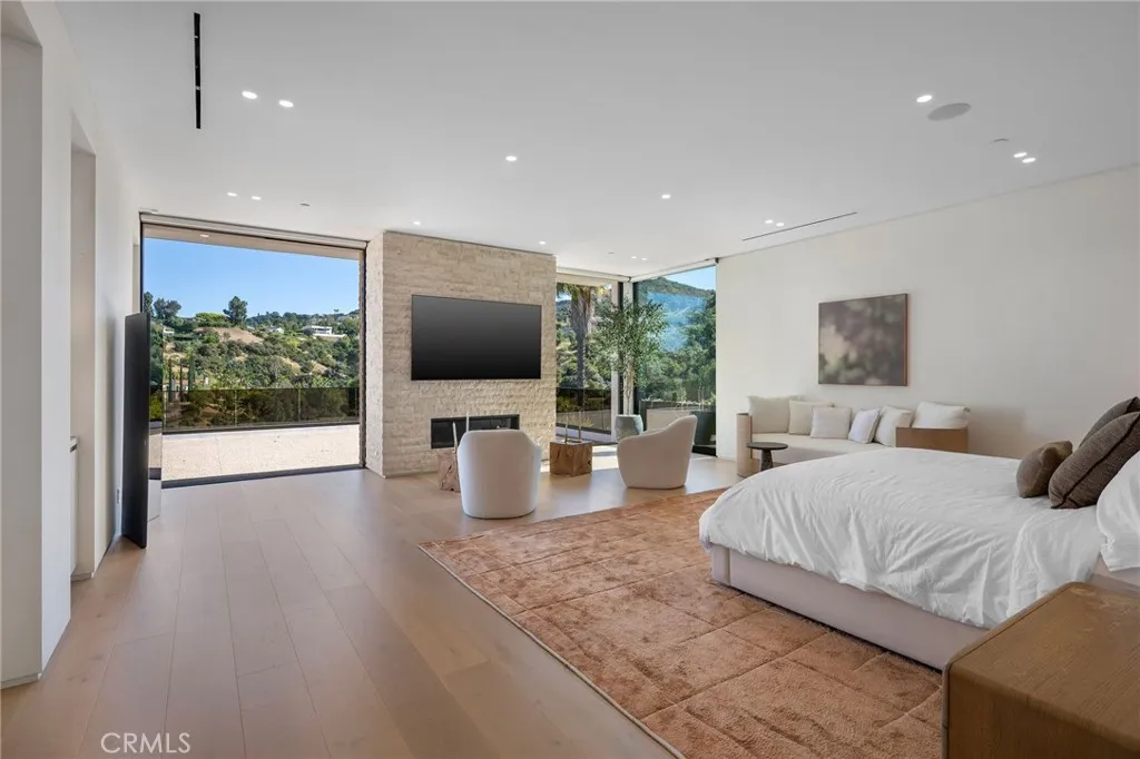 Additional image 96 of 16988 Strawberry Drive, Encino, CA 91436
