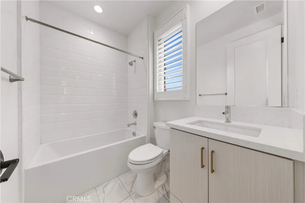 Additional image 101 of 242 Sutters Mill Ml, Irvine, CA 92602