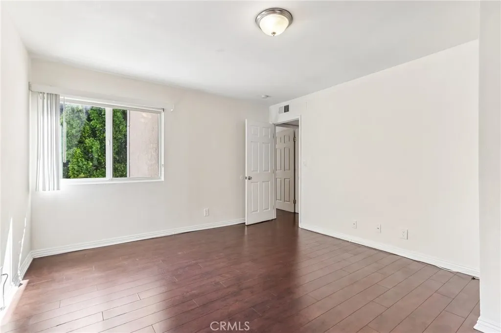 Additional image 8 of 10636 Woodley Ave Unit 43, Granada Hills, CA 91344