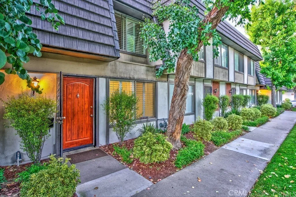 Additional image 2 of 17619 Regency Cir, Bellflower, CA 90706