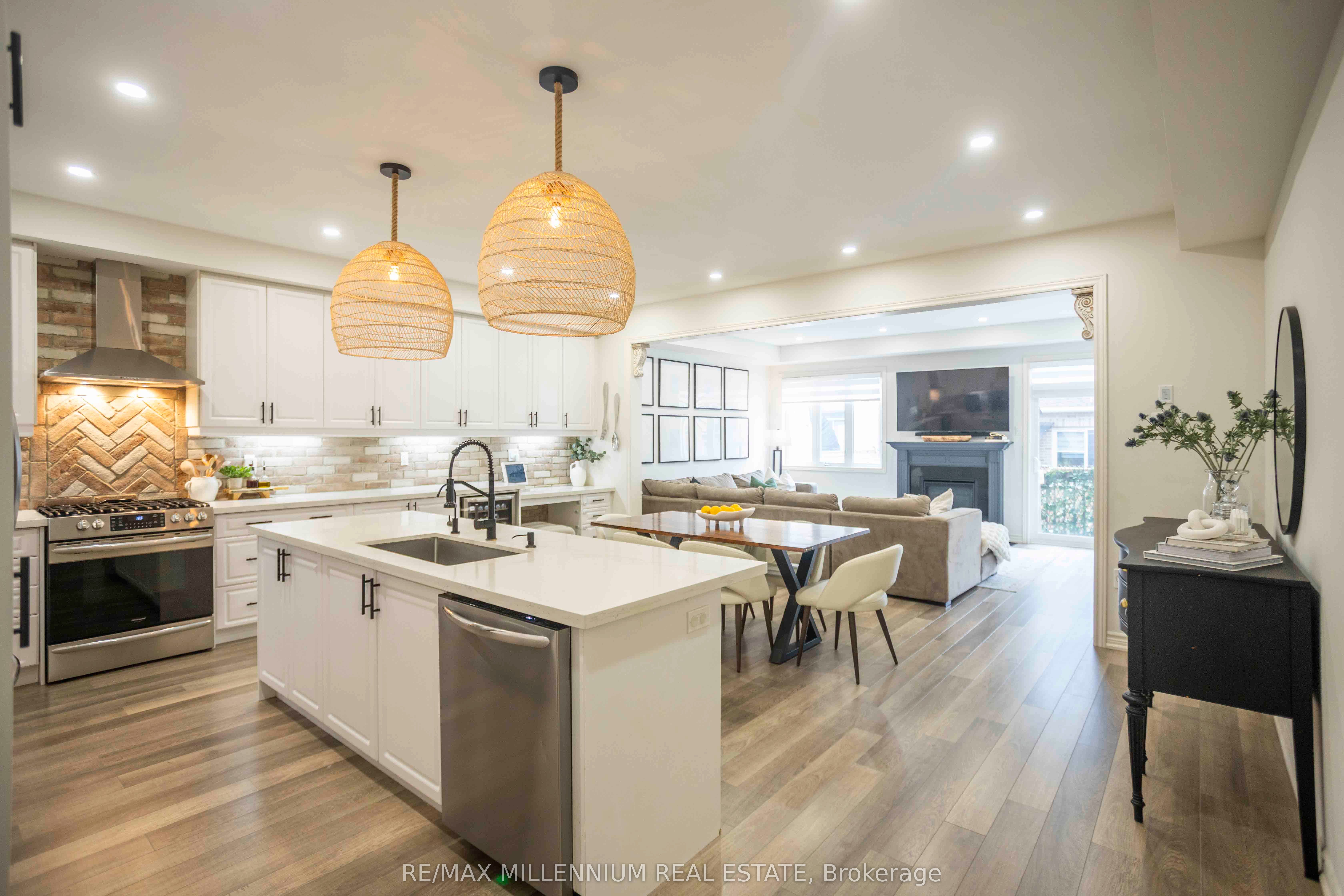 Additional image 3 of 95 Wesmina Avenue, Whitchurch-stouffville, ON, L4A 4W5