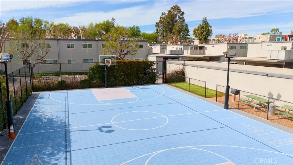Additional image 27 of 22131 N Oxnard Street Unit A, Woodland Hills, CA 91367