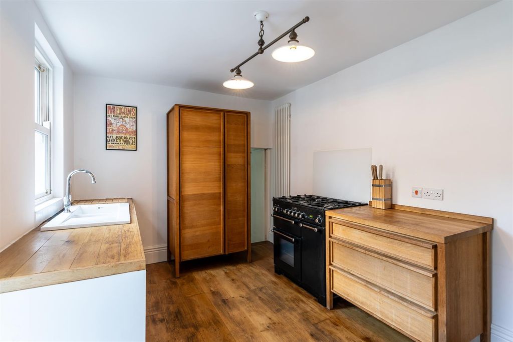 Additional image 8 of 4 bed terraced house for saleSouthgrove Road, Sheffield S10