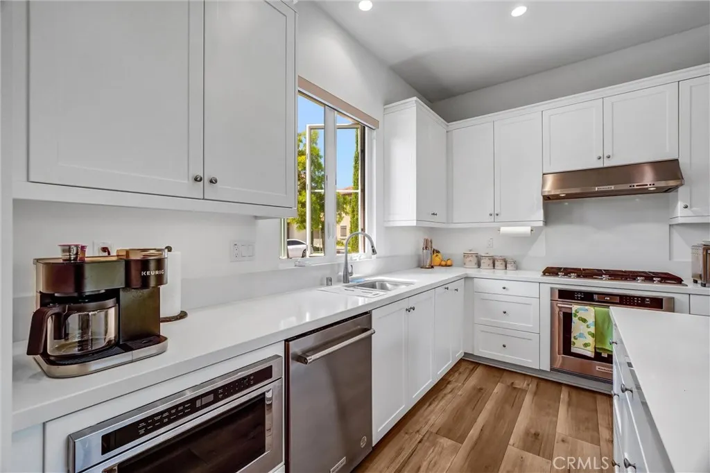 Additional image 9 of 151 Winnett, Irvine, CA 92602