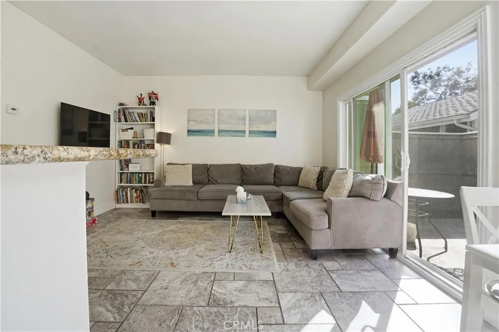 Additional image 85 of 48 Monroe, Irvine, CA 92620